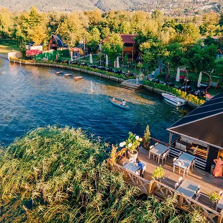 Hotel Regulus Bungalow&otel 3*