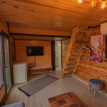 Hotel Regulus Bungalow&otel