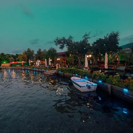 Regulus Bungalow&otel Hotel 3*